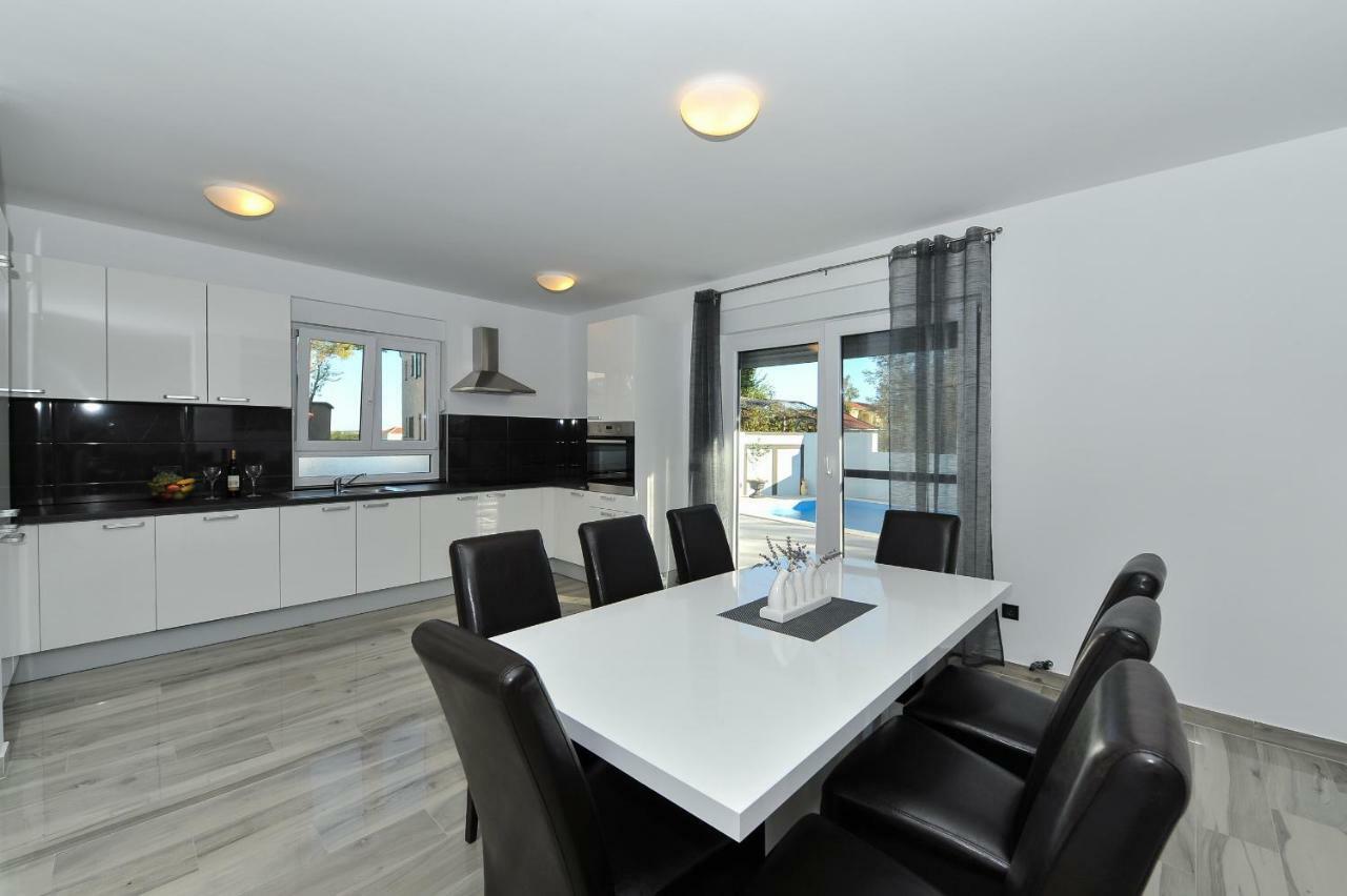 Villa Lily Zadarvillas Privlaka  Zewnętrze zdjęcie