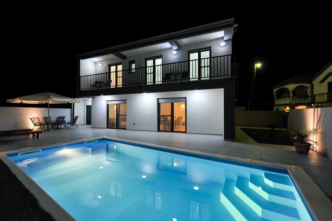 Villa Lily Zadarvillas Privlaka  Zewnętrze zdjęcie